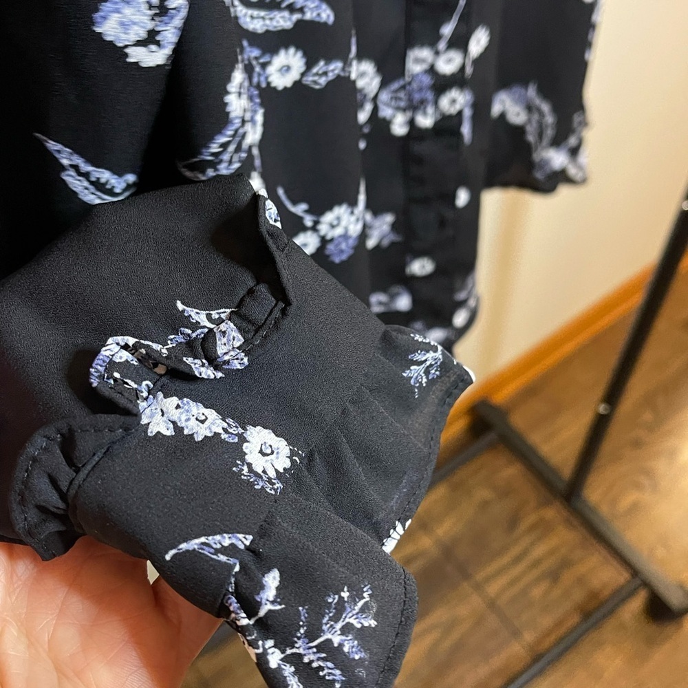 Who What Wear Black Floral Sheer Shirt XS - Dark Academia Boho Blouse - Picture 3 of 7